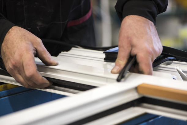 laboratorio_01 - B.O.Z. Serramenti