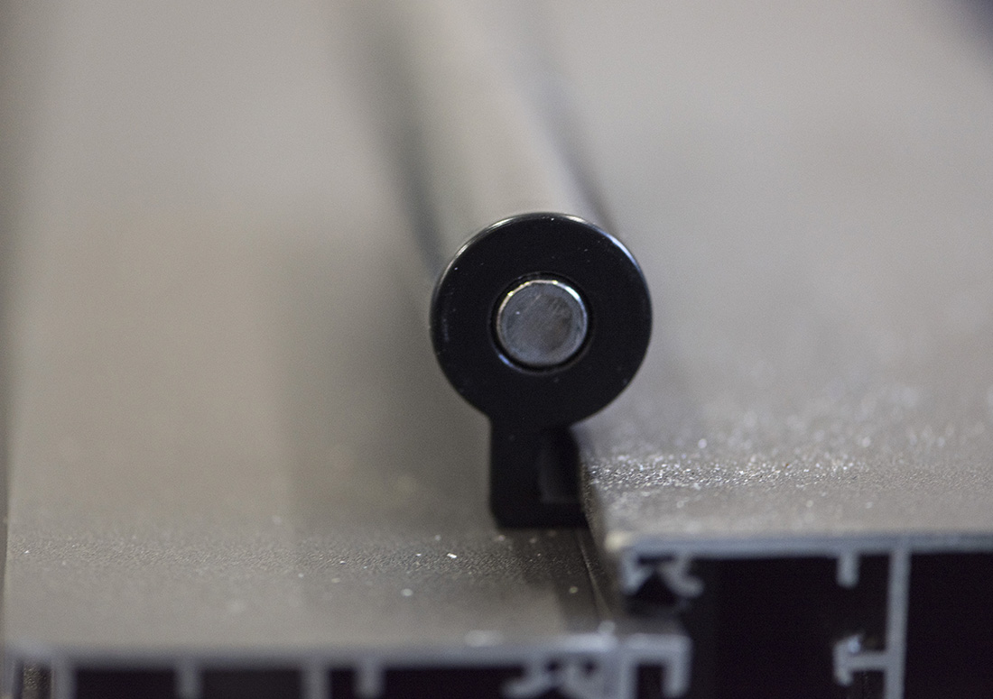 laboratorio_04 - B.O.Z. Serramenti