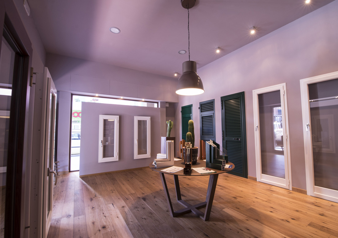 show-room_02 - B.O.Z. Serramenti