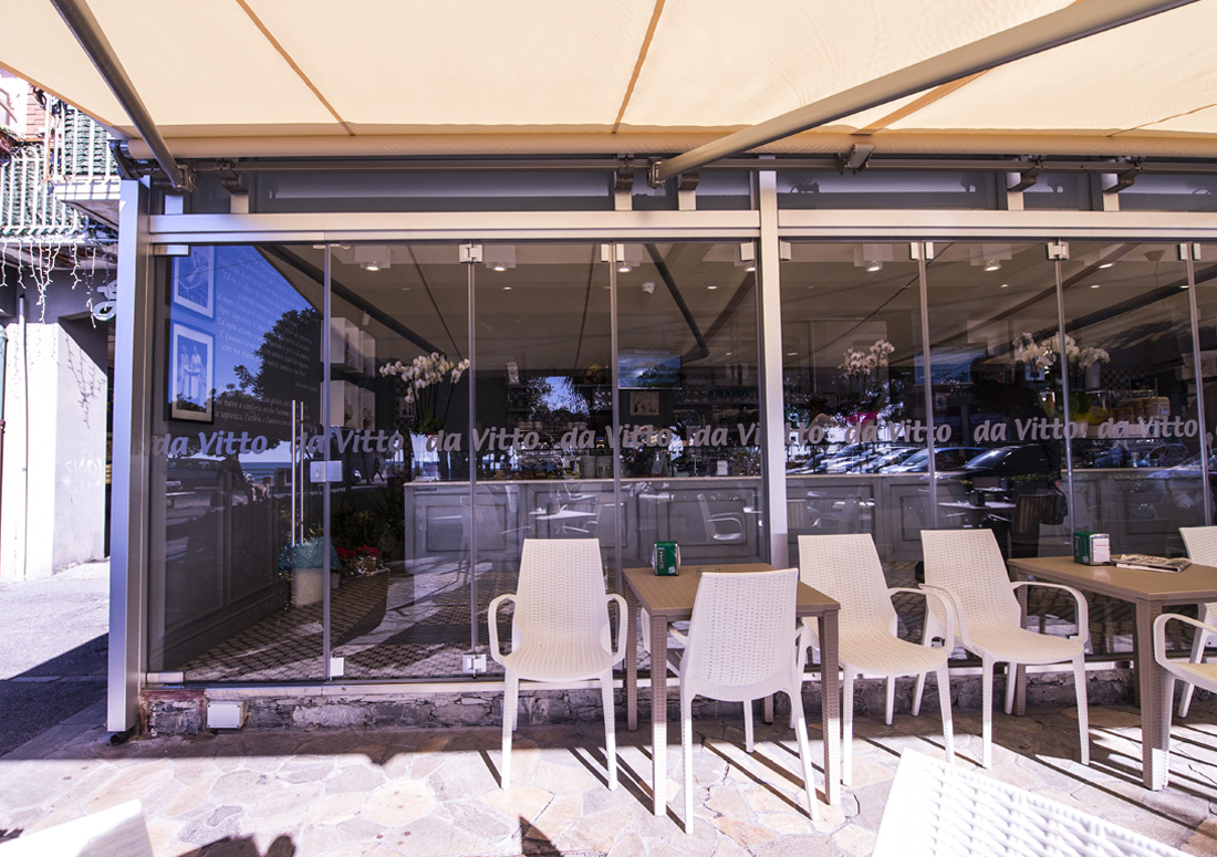 vetrine_01 - B.O.Z. Serramenti